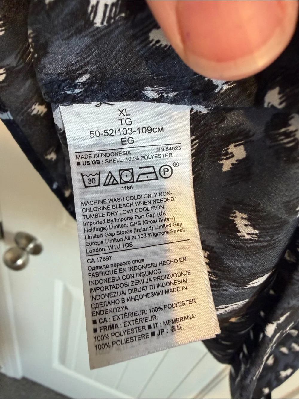 Banana Republic sleeveless silk
